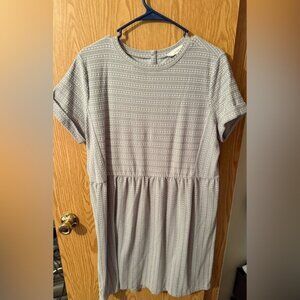 LOFT Gray Patterned Short Sleeve Dress